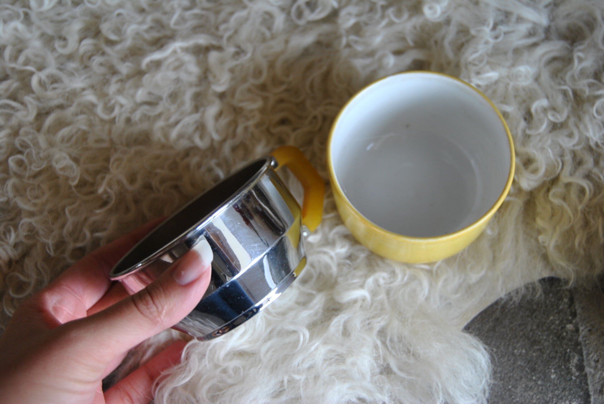 Series of 6 ceramic and stainless steel cups - 70s - Vintage