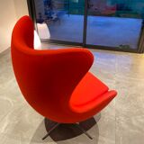 Egg chair by Arne Jacobsen for Fritz Hansen