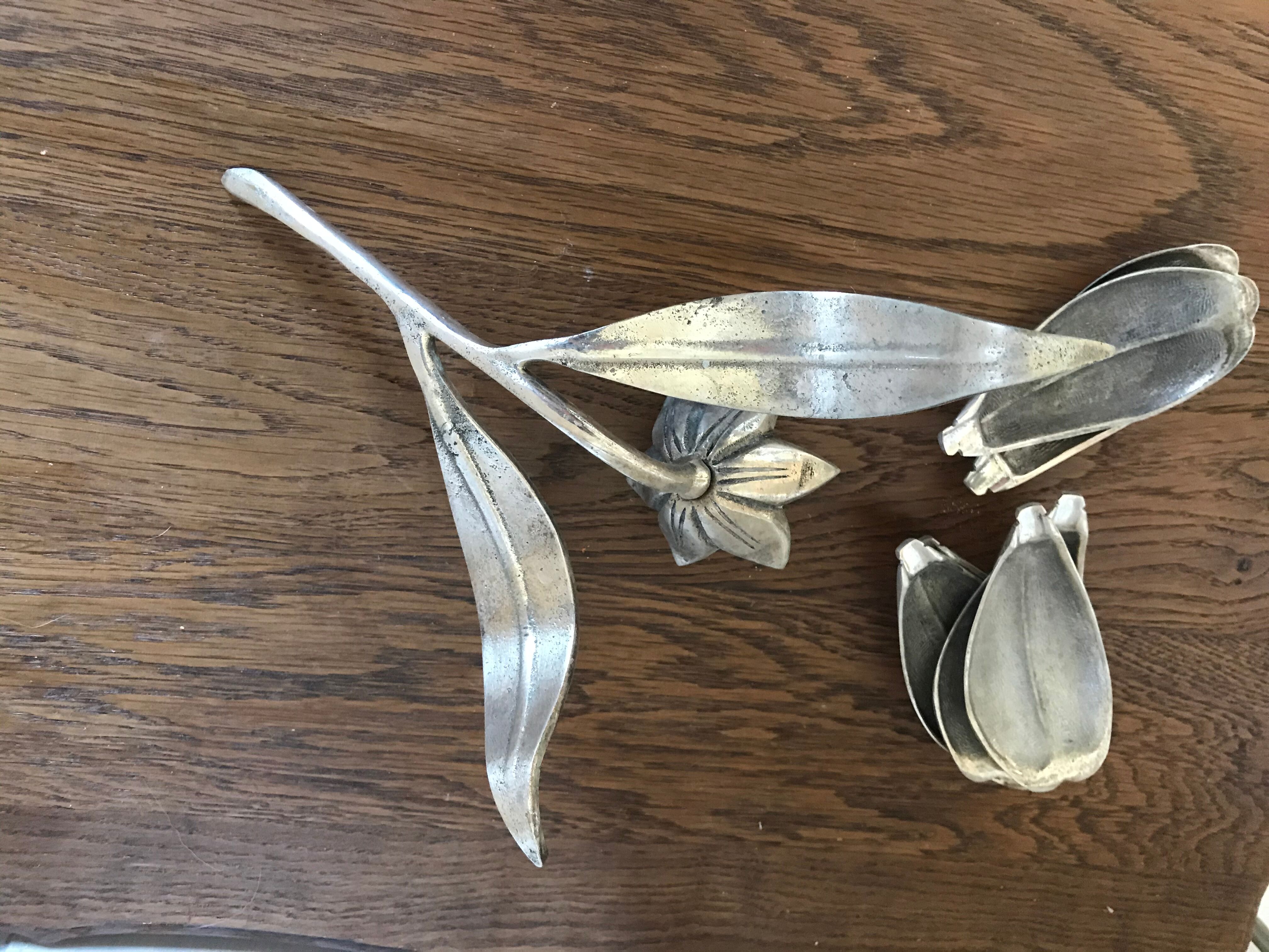 Vintage silver metal flower ashtray