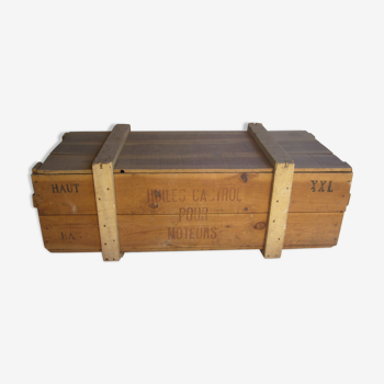 Castrol old wooden transport crate with its lid