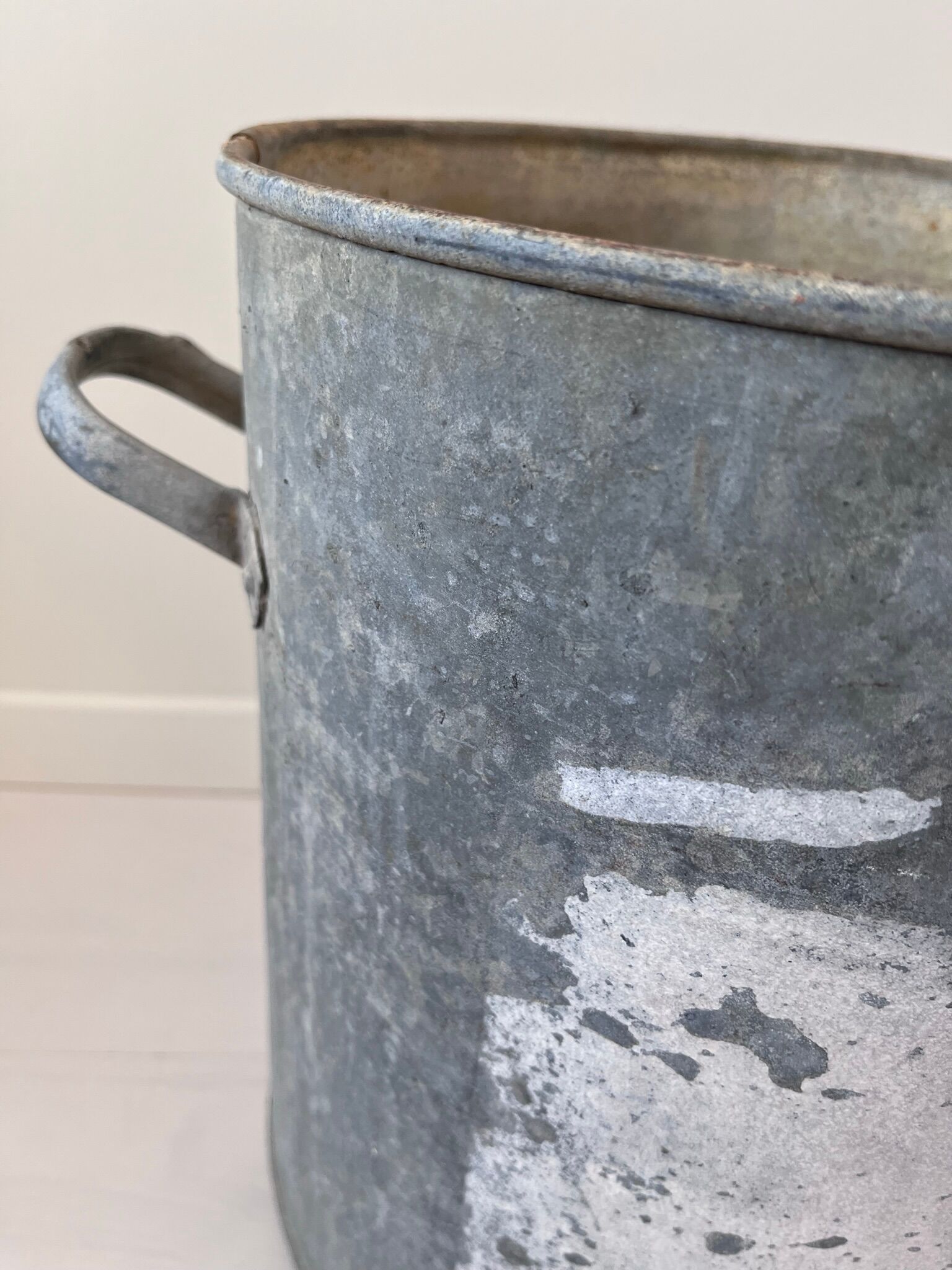 Zinc washing machine