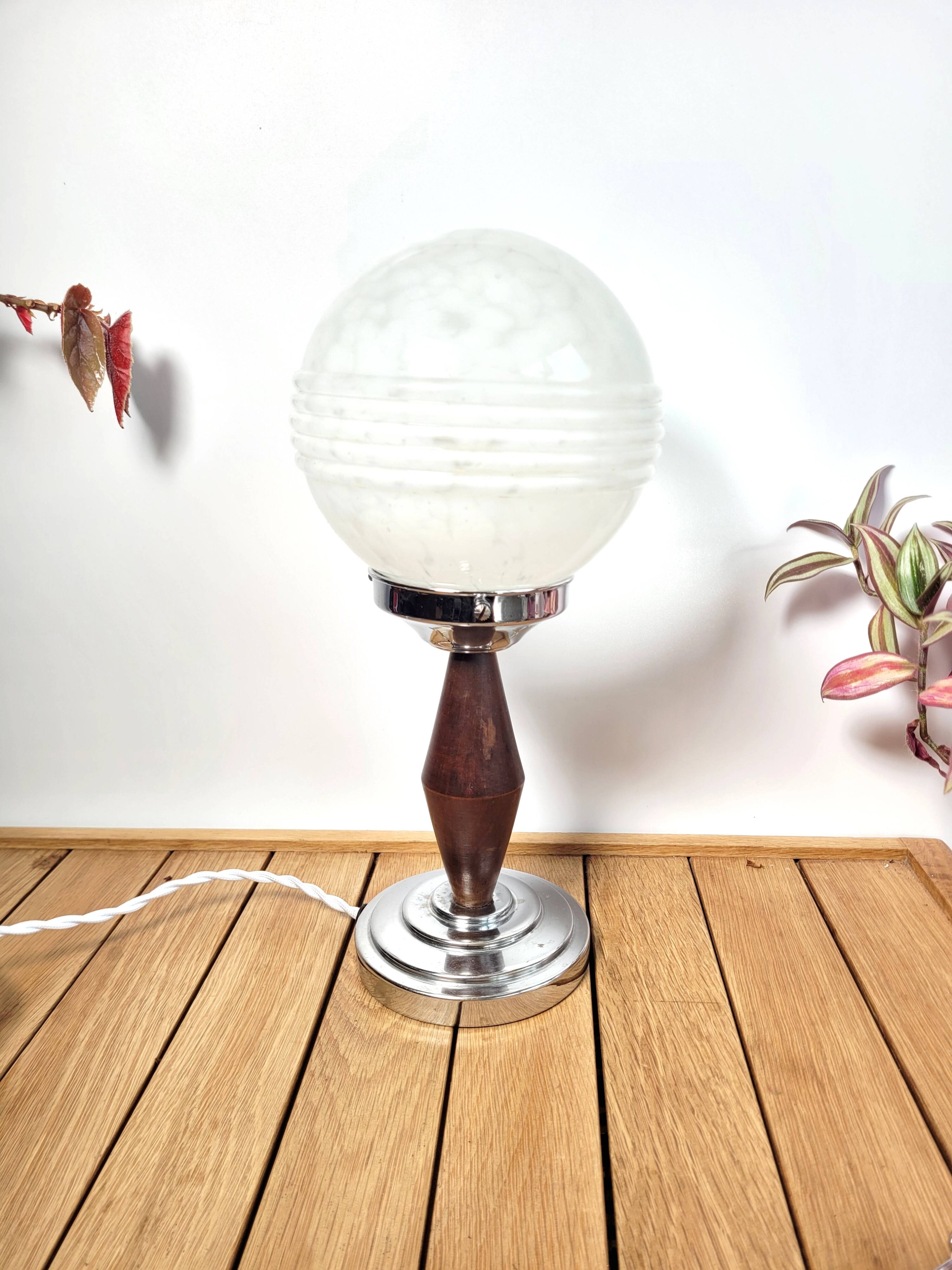 Vintage Art Deco globe lamp Clichy