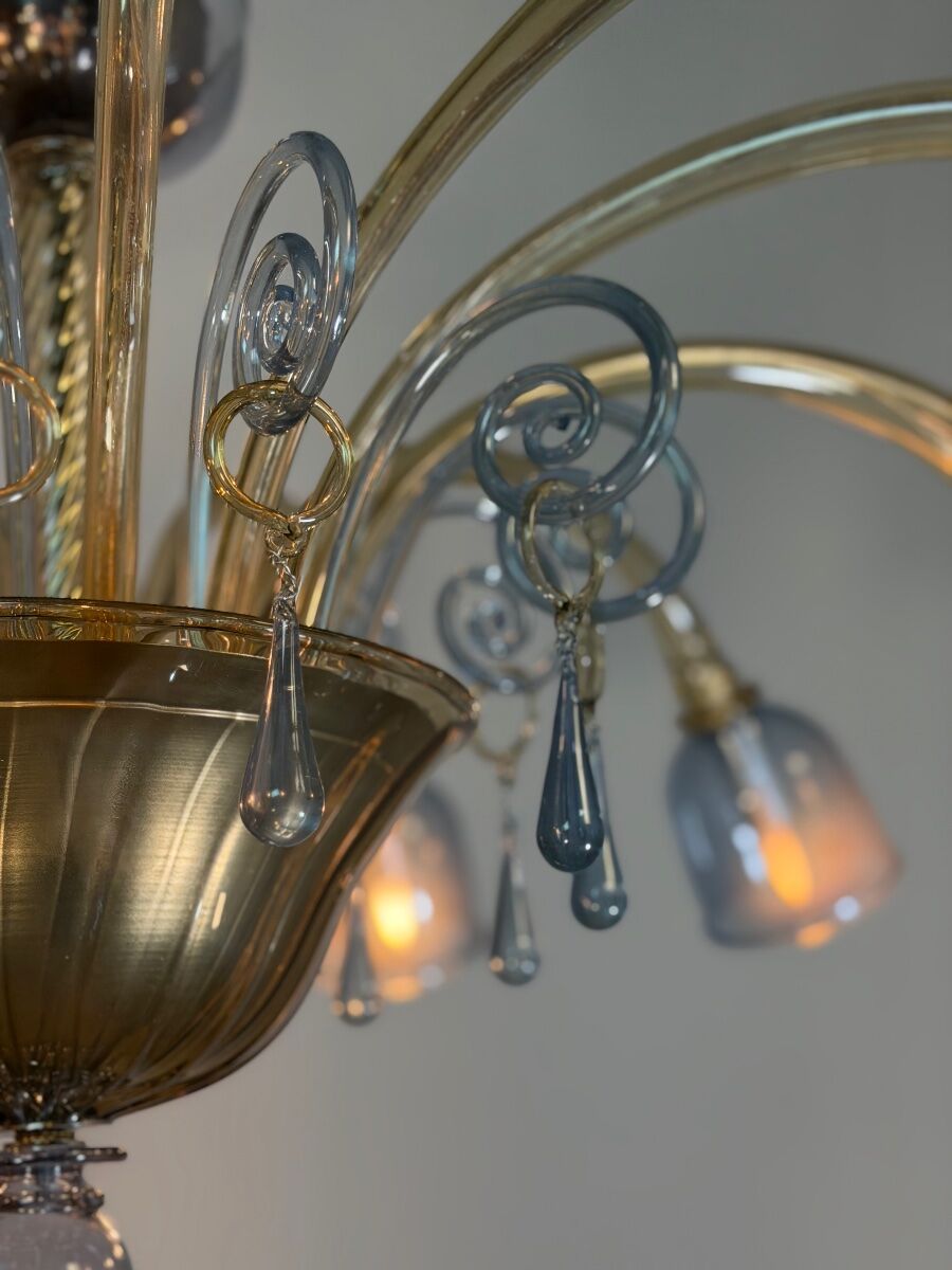 Venetian lustre in two-colour Murano glass, blue and gilded, circa 1990.