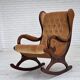 Chaise berçante scandinave des années 1960, velours de mobilier, bois de hêtre foncé.