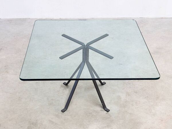 Table basse ou table d'appoint Cuginetto d'Enzo Mari pour Driade