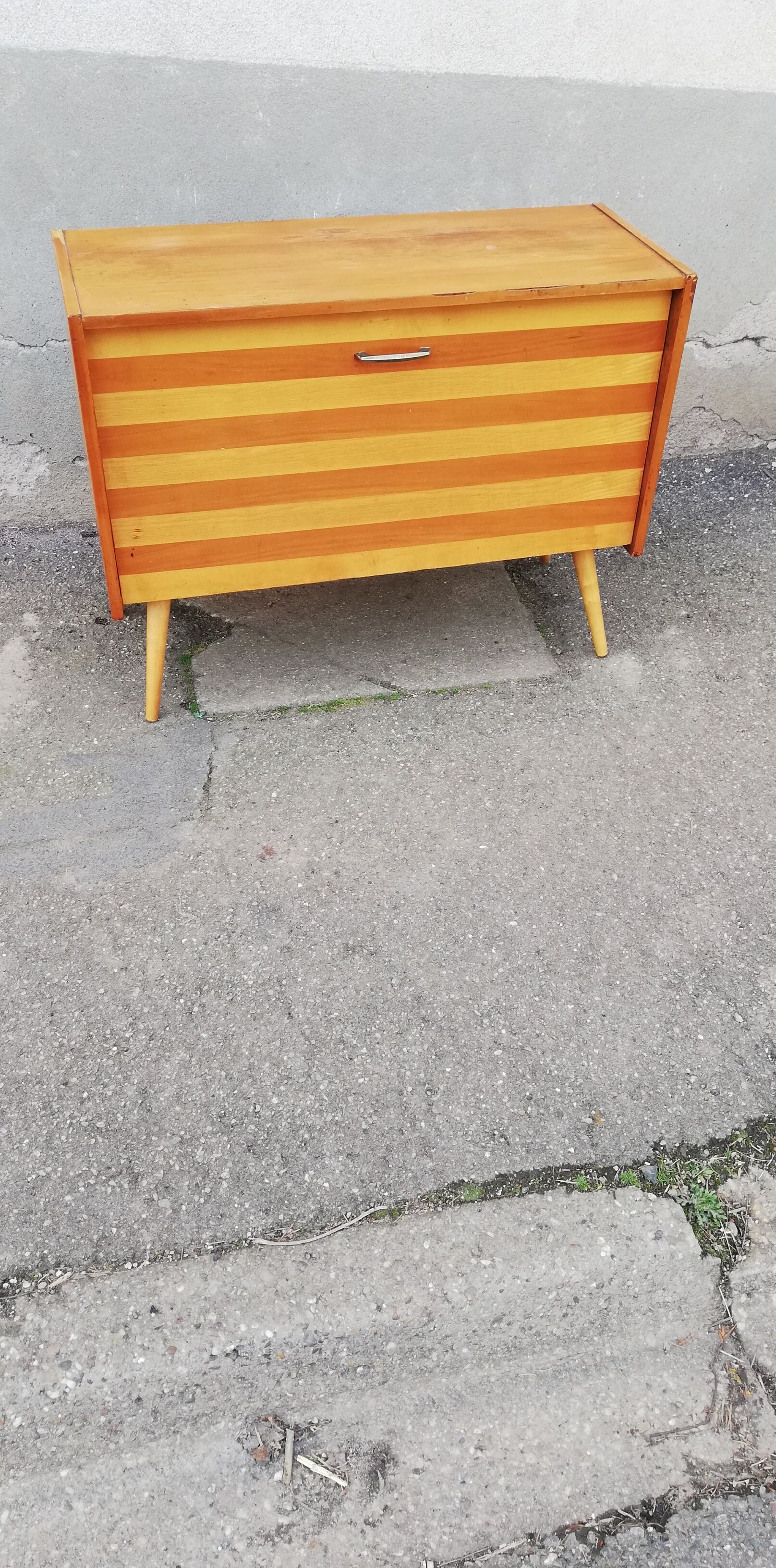 Vintage shoe cabinet compass feet