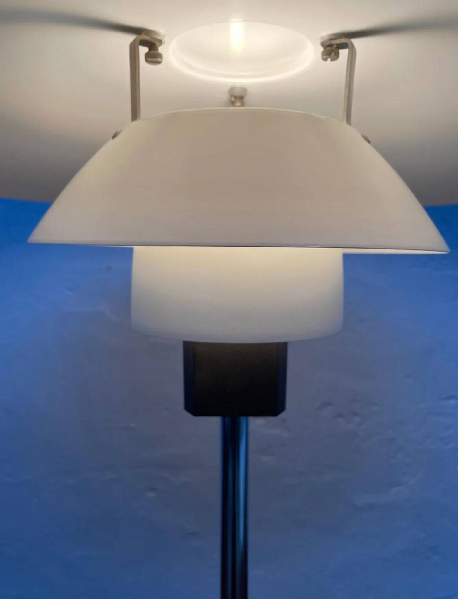 Vintage Poul Henningsen PH 4/3 table lamp for Louis Poulsen