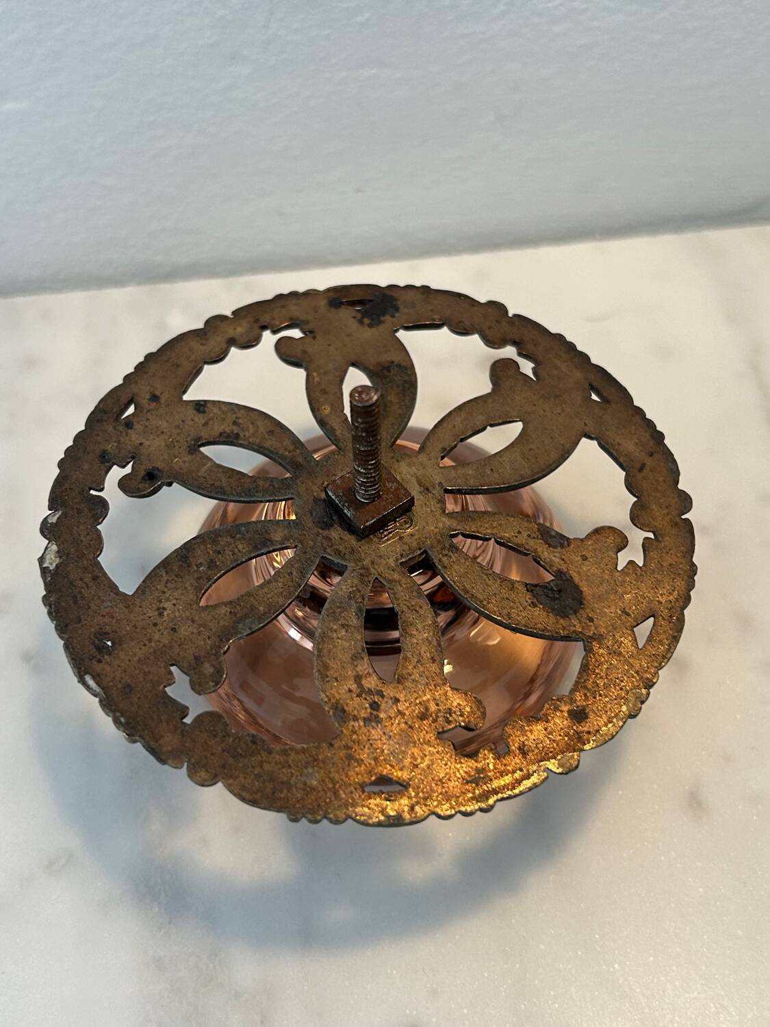 Handle, door or drawer knob