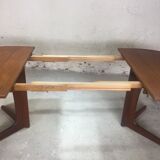 Scandinavian oval table in teak from the 1970s
