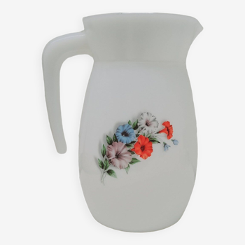 Arcopal water pitcher