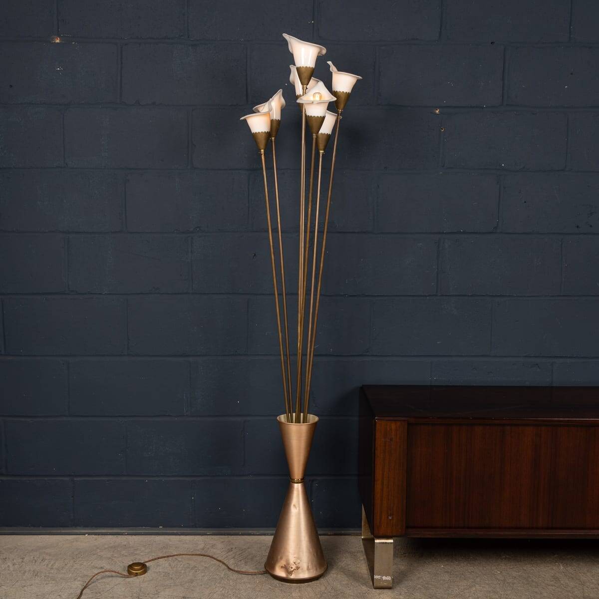 VINTAGE 20thC ITALIAN CALLA FLOOR LAMP BY ANGELO LELLI FOR ARREDOLUCE c1960