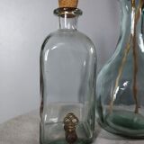 Duo of bottles/carafes, vintage