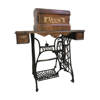 Former vesta sewing machine