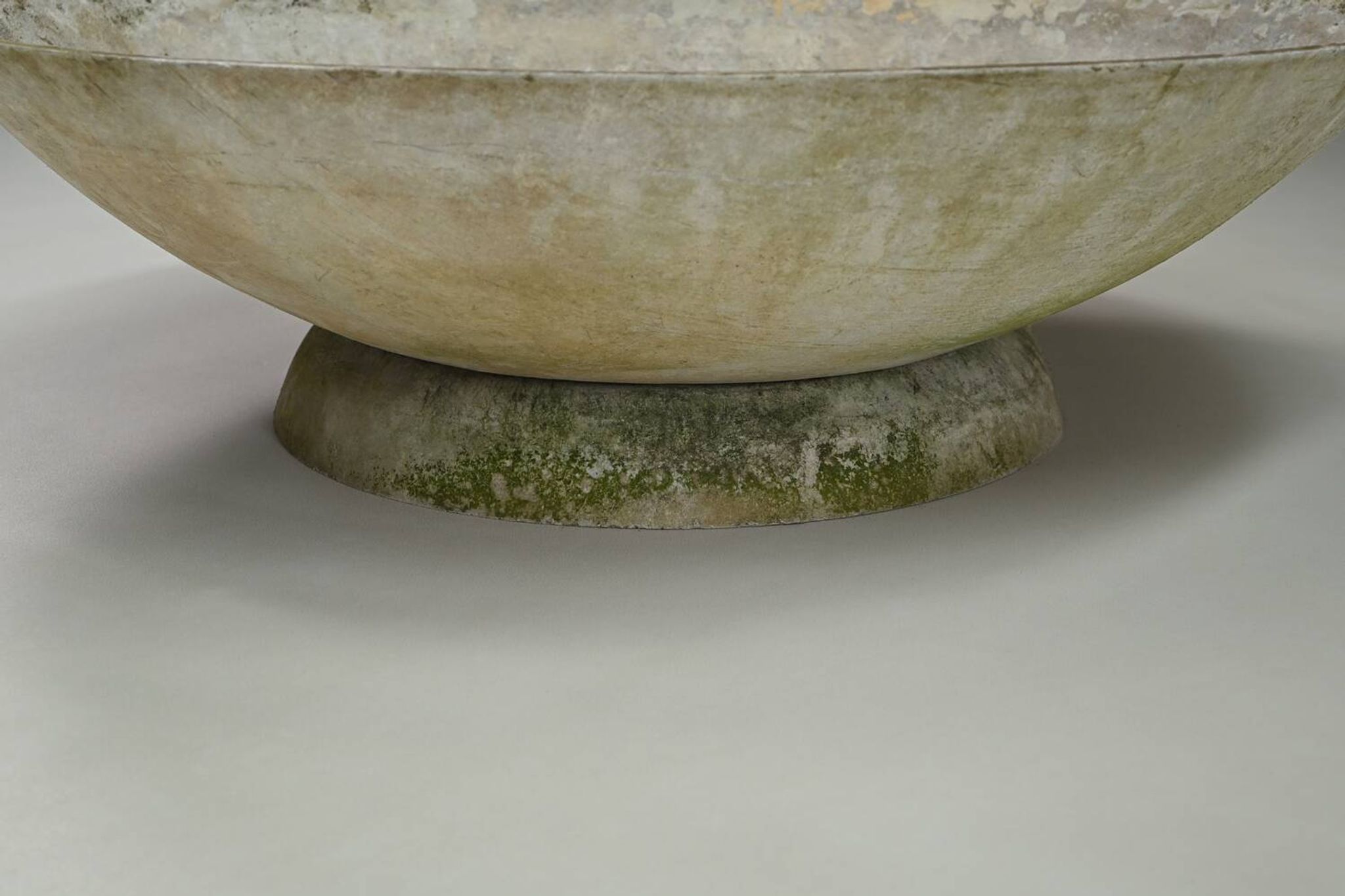 Large vintage planter by Willy Guhl for Eternit, 1950s Switzerland.