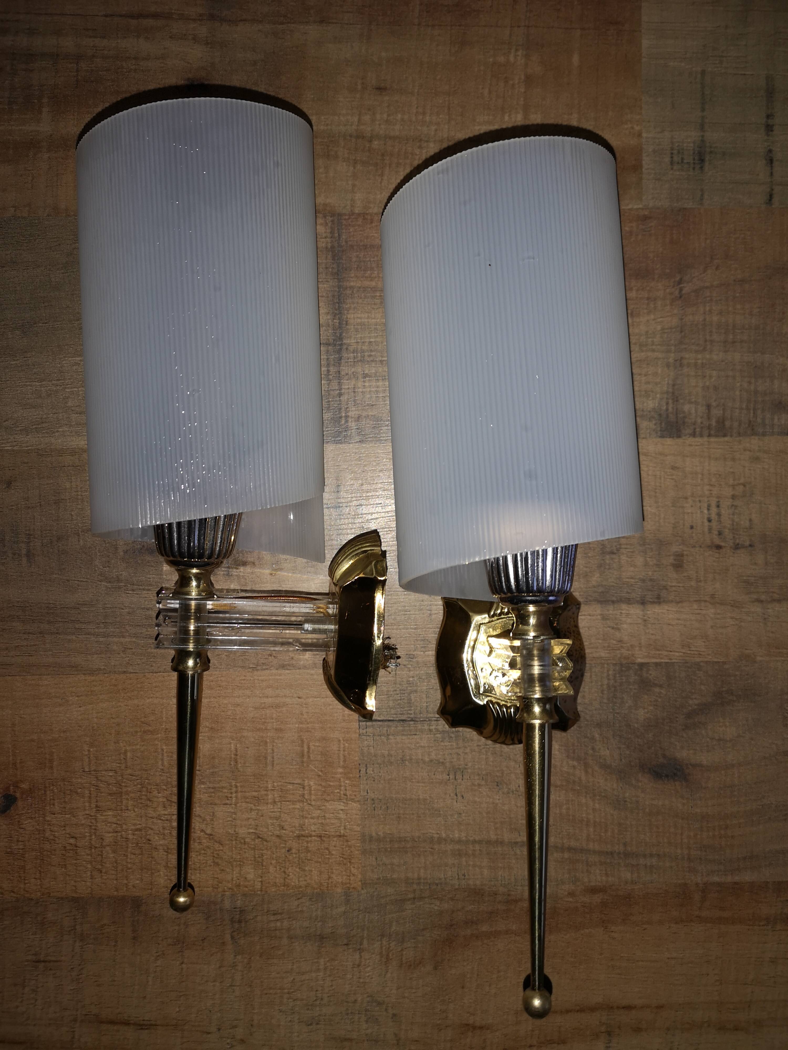 Pair of vintage wall light 50s in plexi and perspex gold brass
