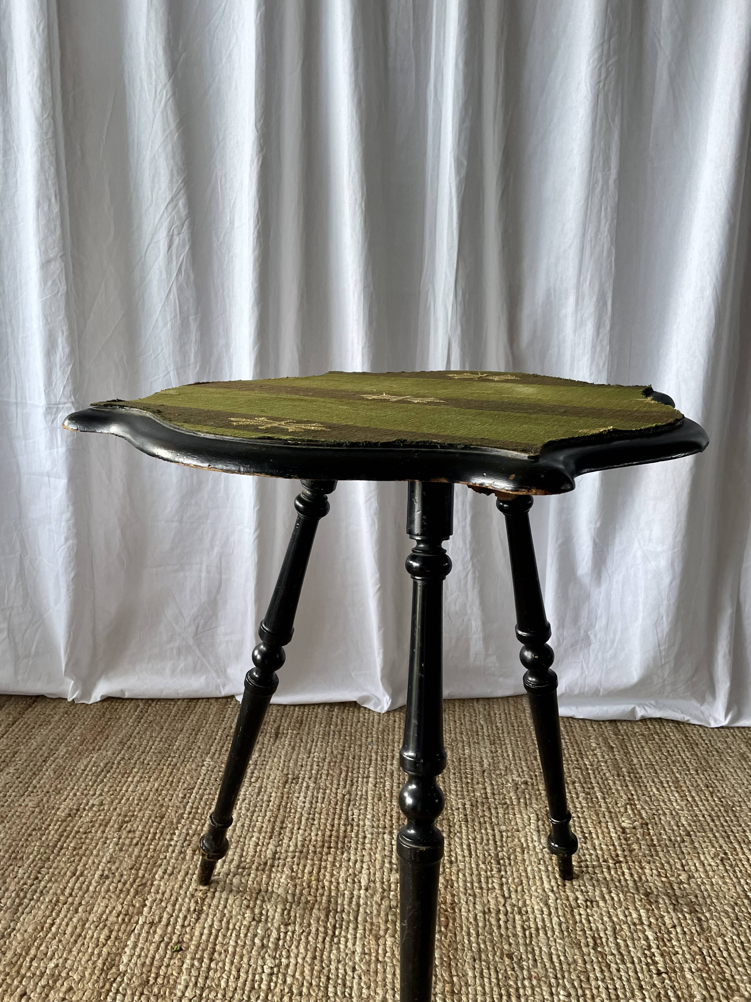 Tripod gueridon in the Napoleon III style