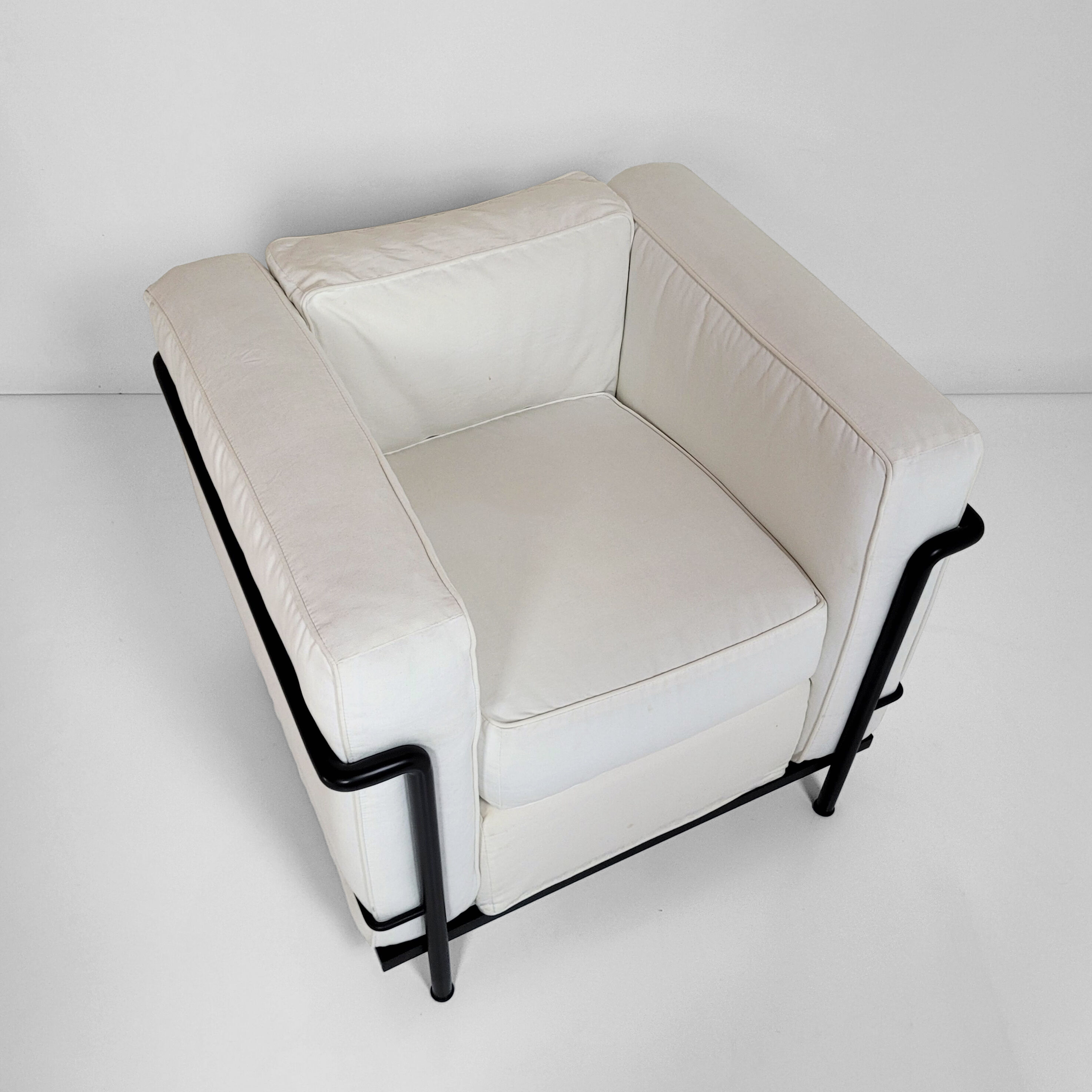 Cassina LC2 armchair, by Le Corbusier