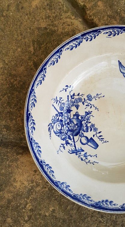 U&C Sarreguemines plate watteau model