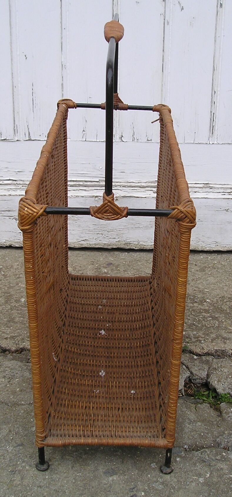 Door magazines in wicker and metal, vintage 60s - 70s