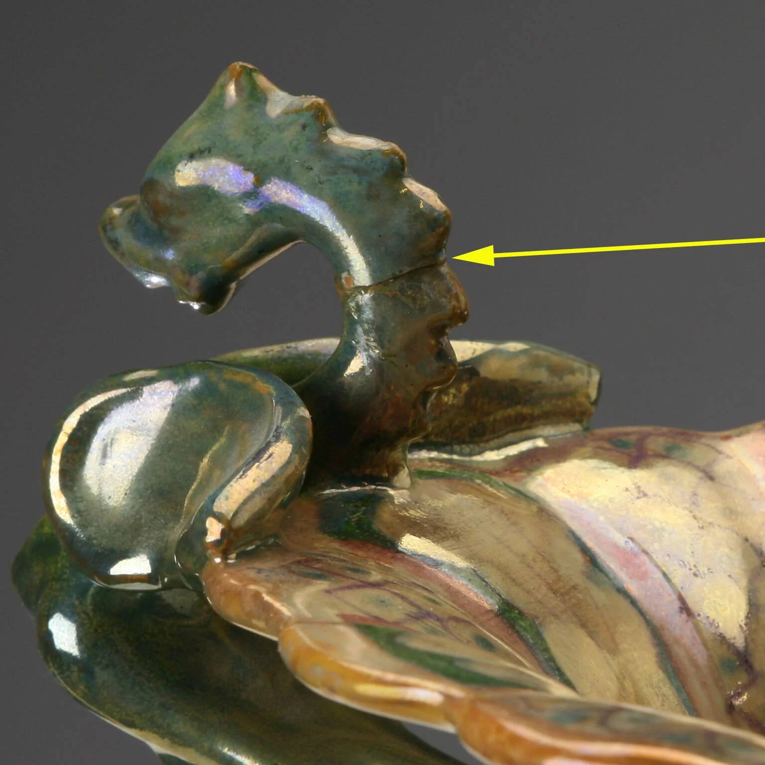 Vintage centrepiece in majolica from Gualdo Tadino, Italy, 1930s.