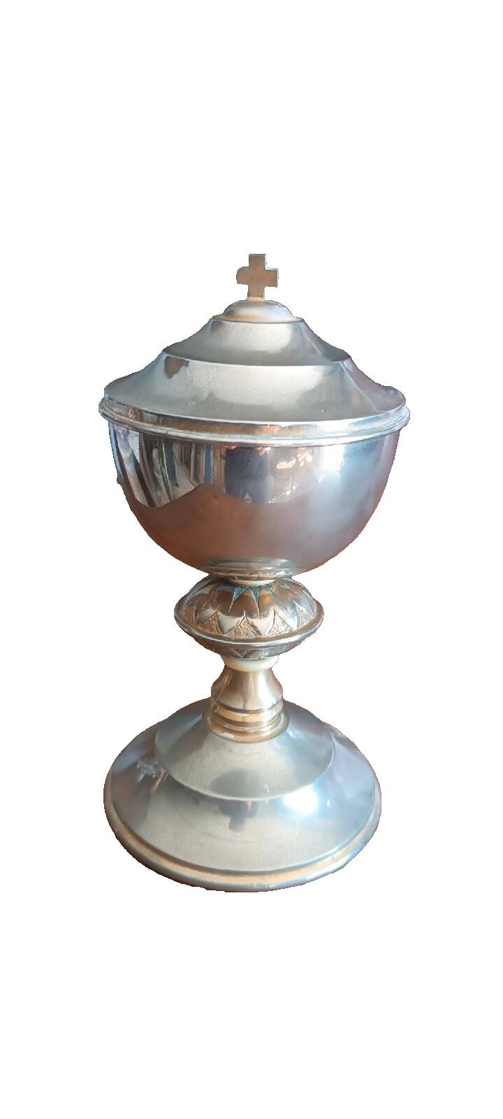 Pisside - mid-20th century host box