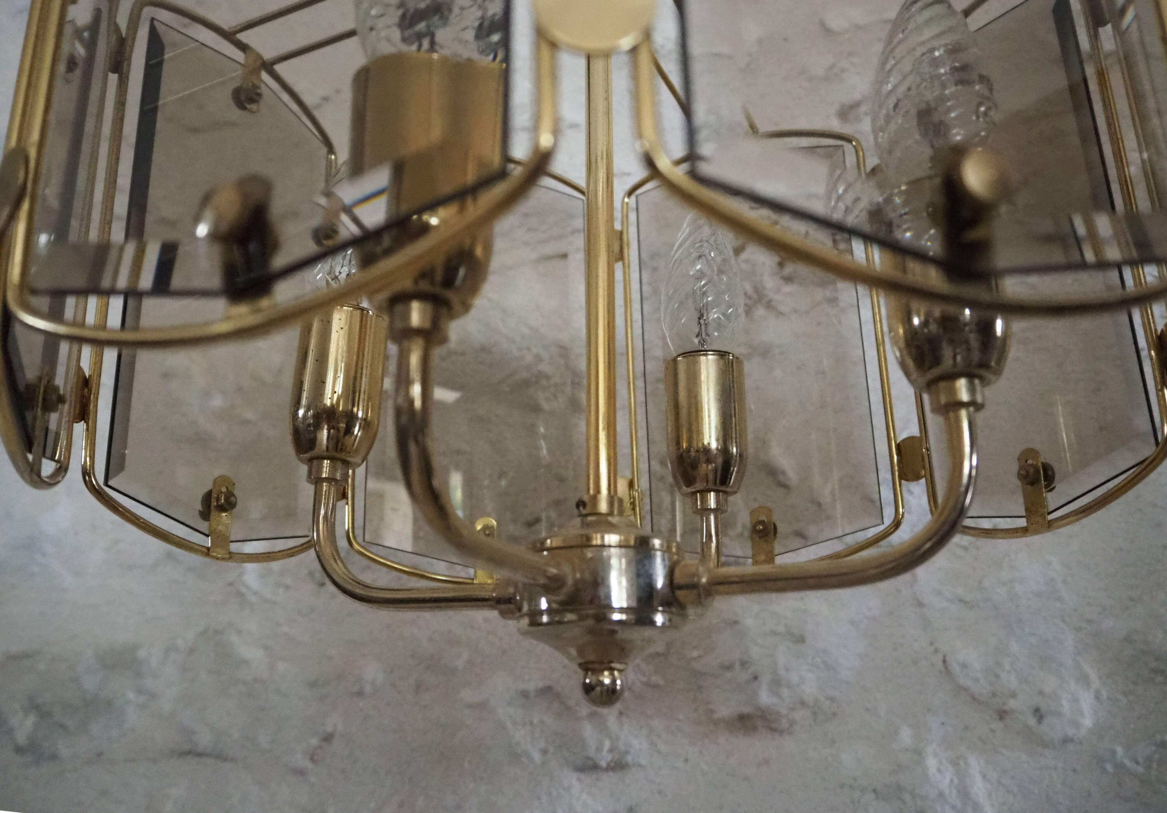 Suspension en verres fumés –  forme octogonale – 4 lumières.