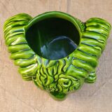 Vase , ramhead dabbling.