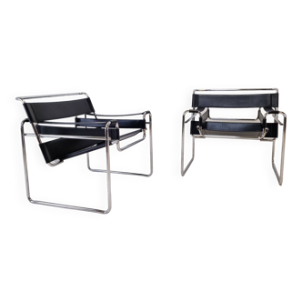 Suite de 2 chaises Wassily par Marcel Breuer