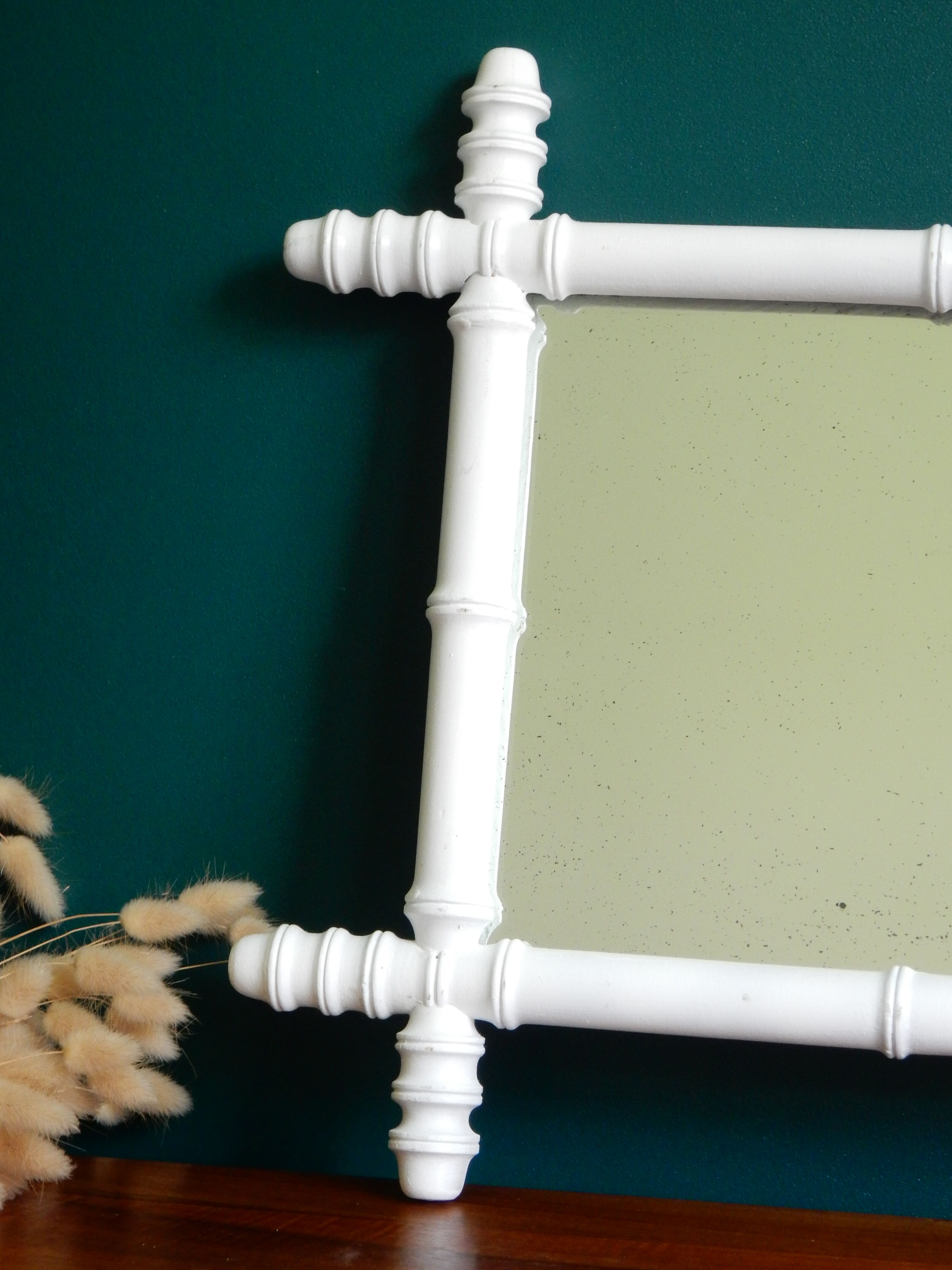 Bamboo mirror in wood turned white  46x40cm