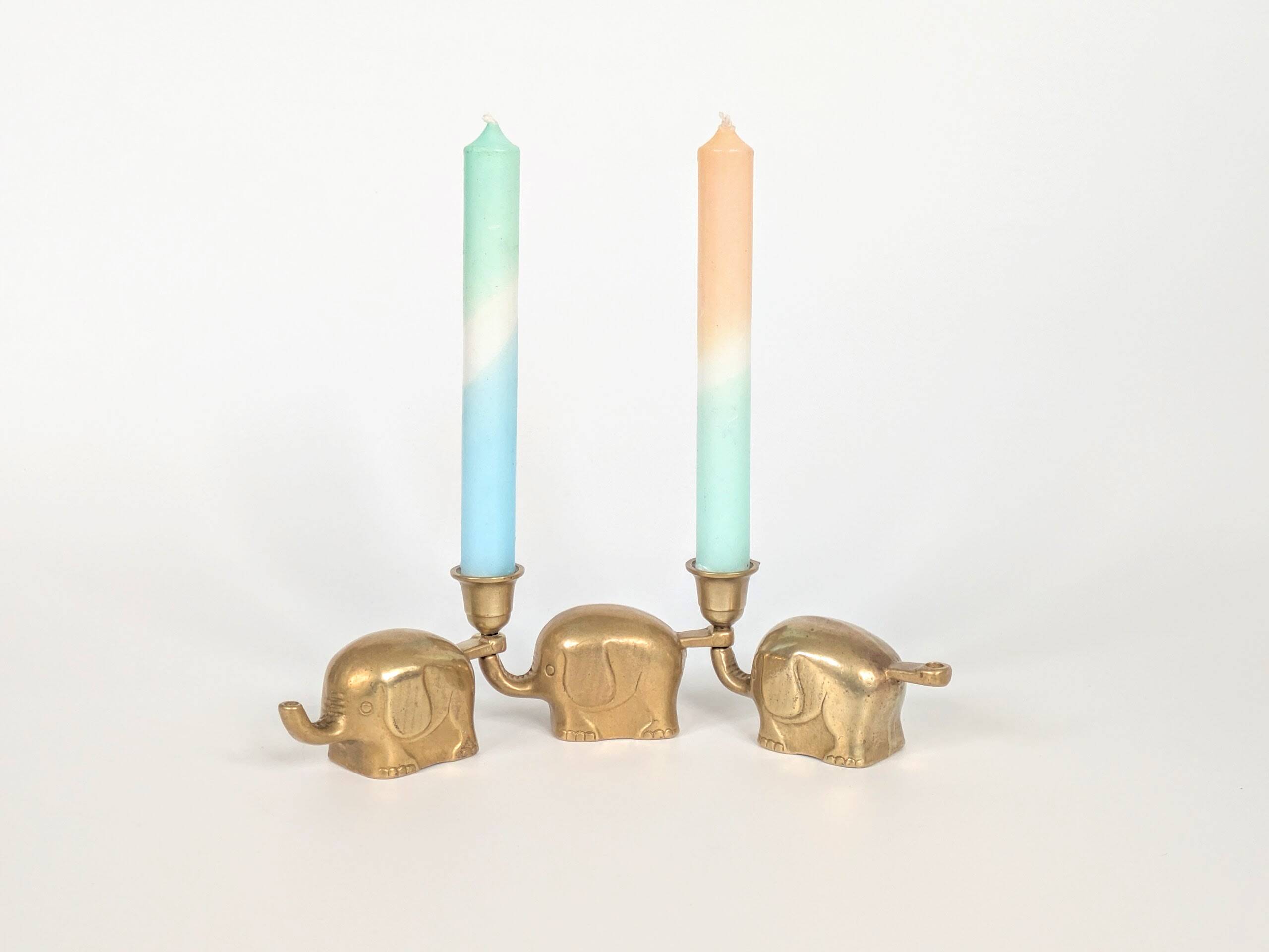 Trio de bougeoirs défilé d'éléphants | Laiton | Années 1960