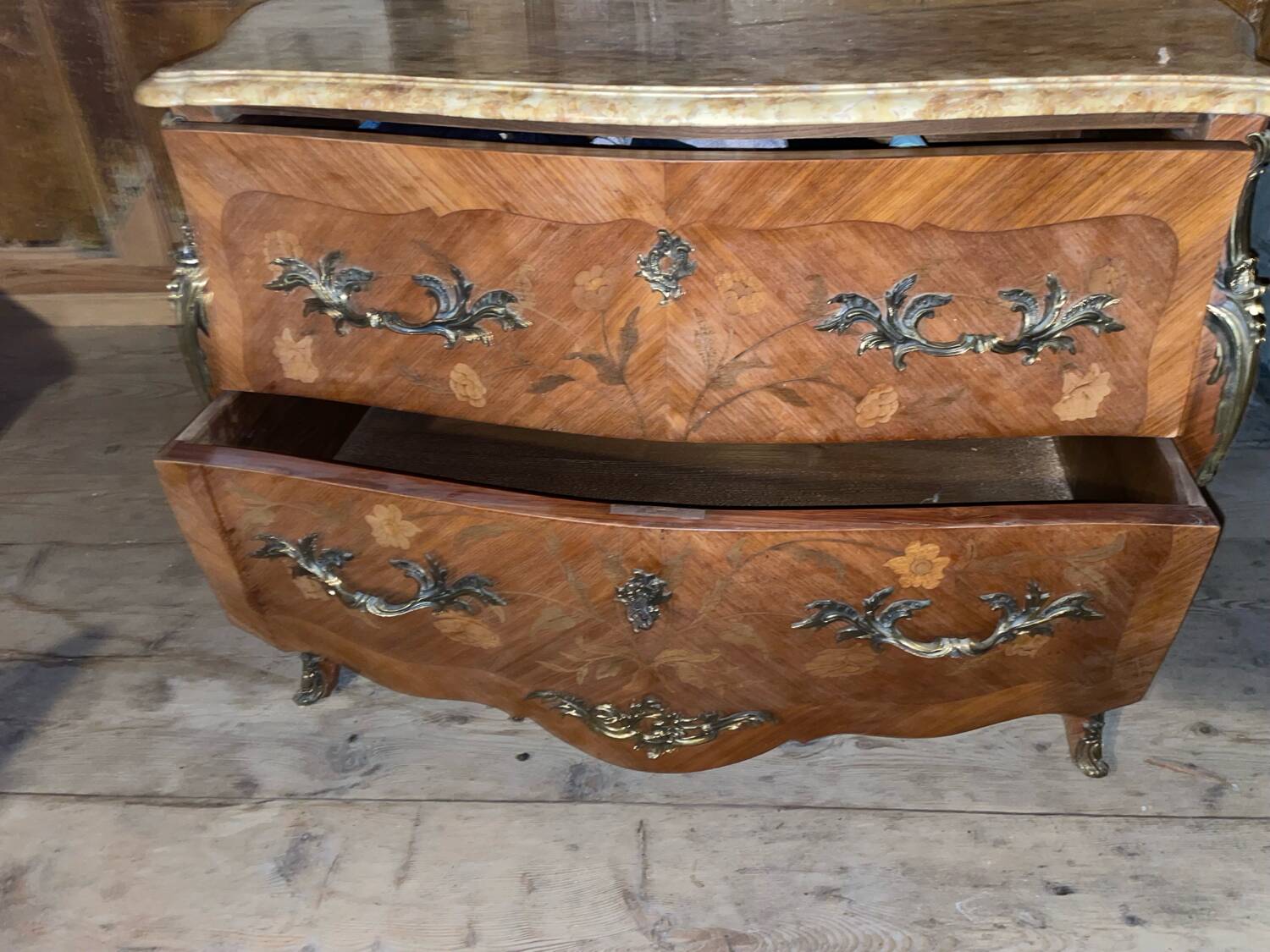 Commode Louis XV