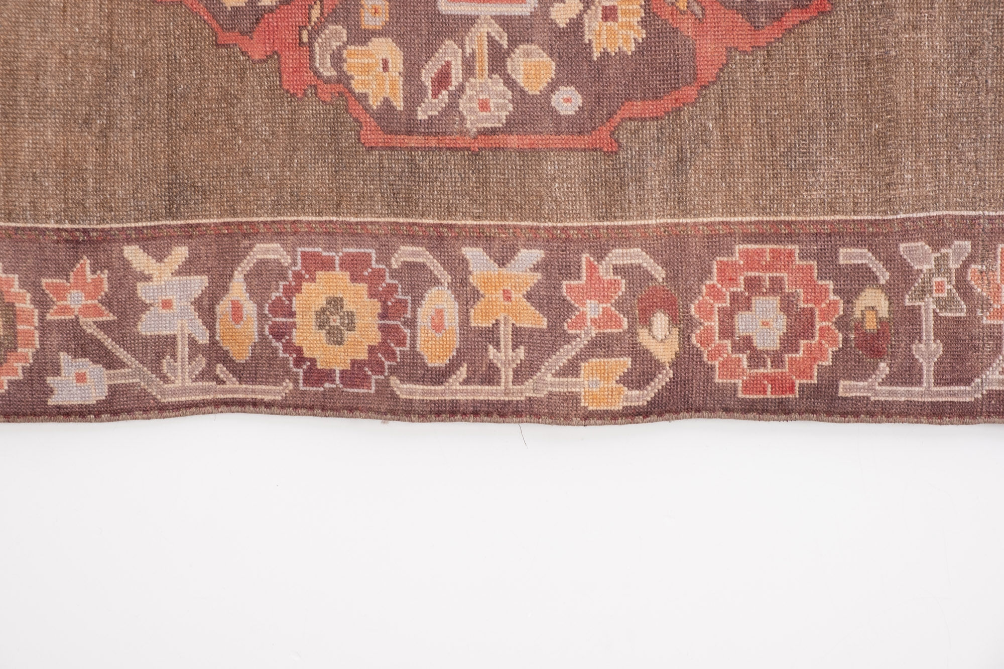 Turkish Karapinar rug with central medallion, 1970s - 153 X 258 cm