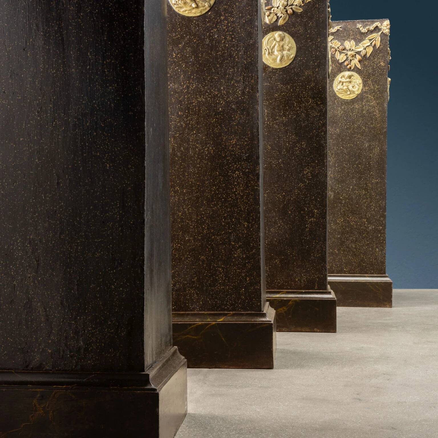 Ancient neoclassical poplar columns, Italy, 18th century