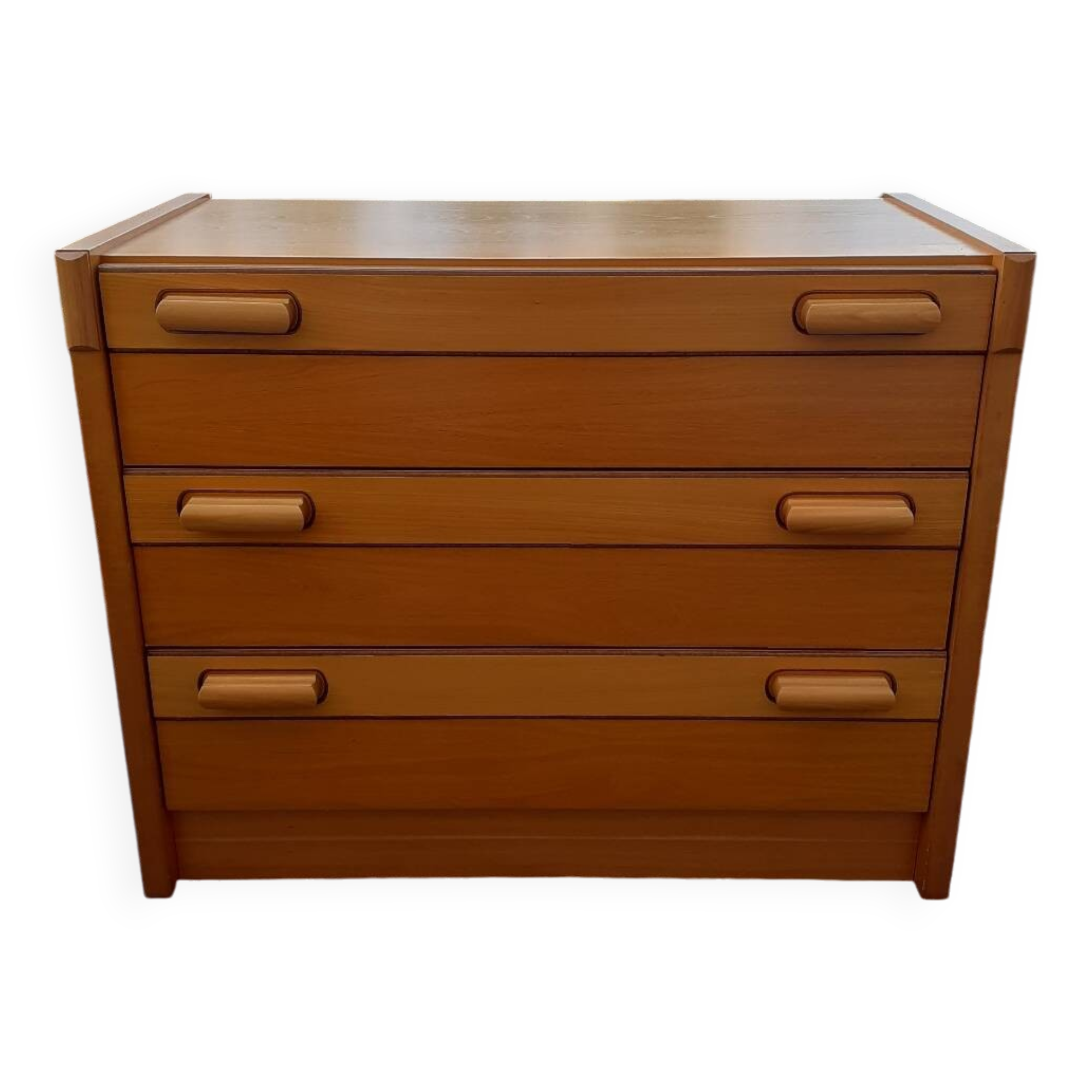 Vintage chest of drawers