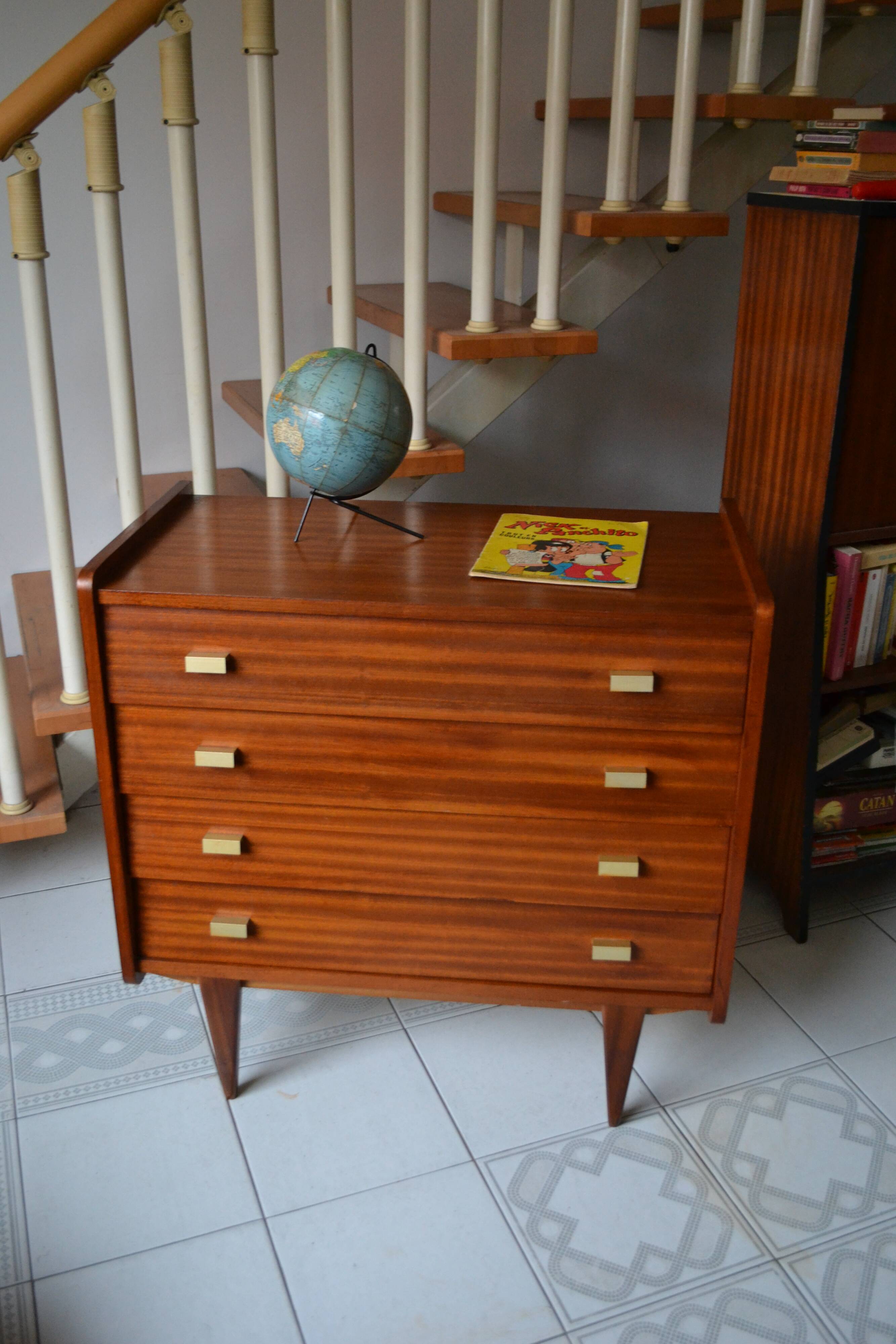 Commode années 60 façade inclinée