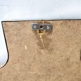 Miroir mural en forme de bouclier avec cadre en laiton, Italie