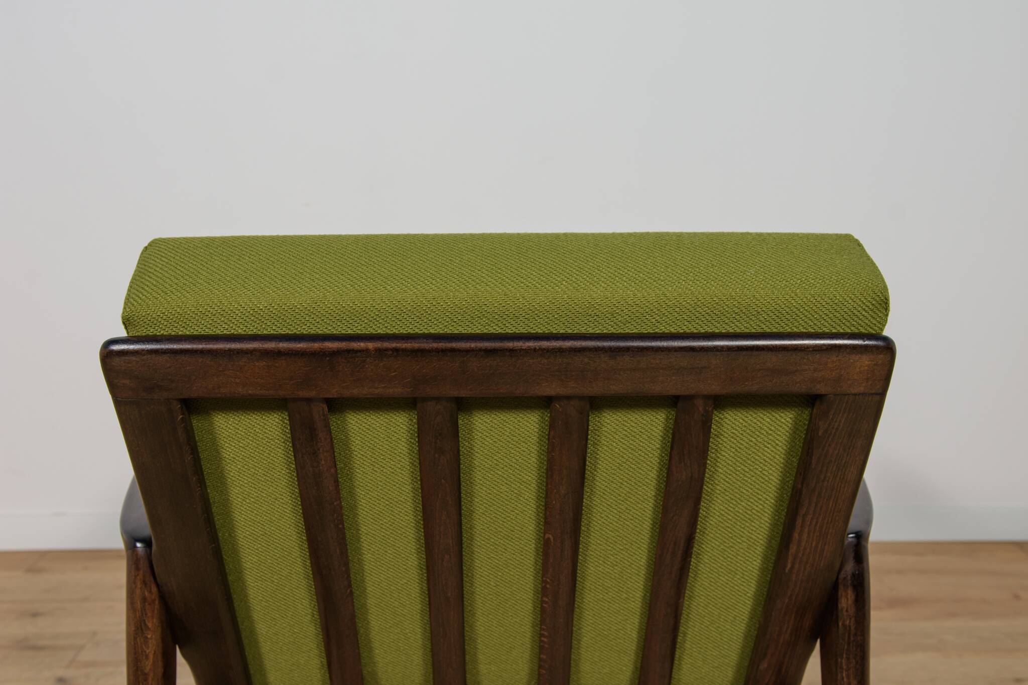 Model 300-139 Armchair from Swarzędz Furniture Factory, 1960s