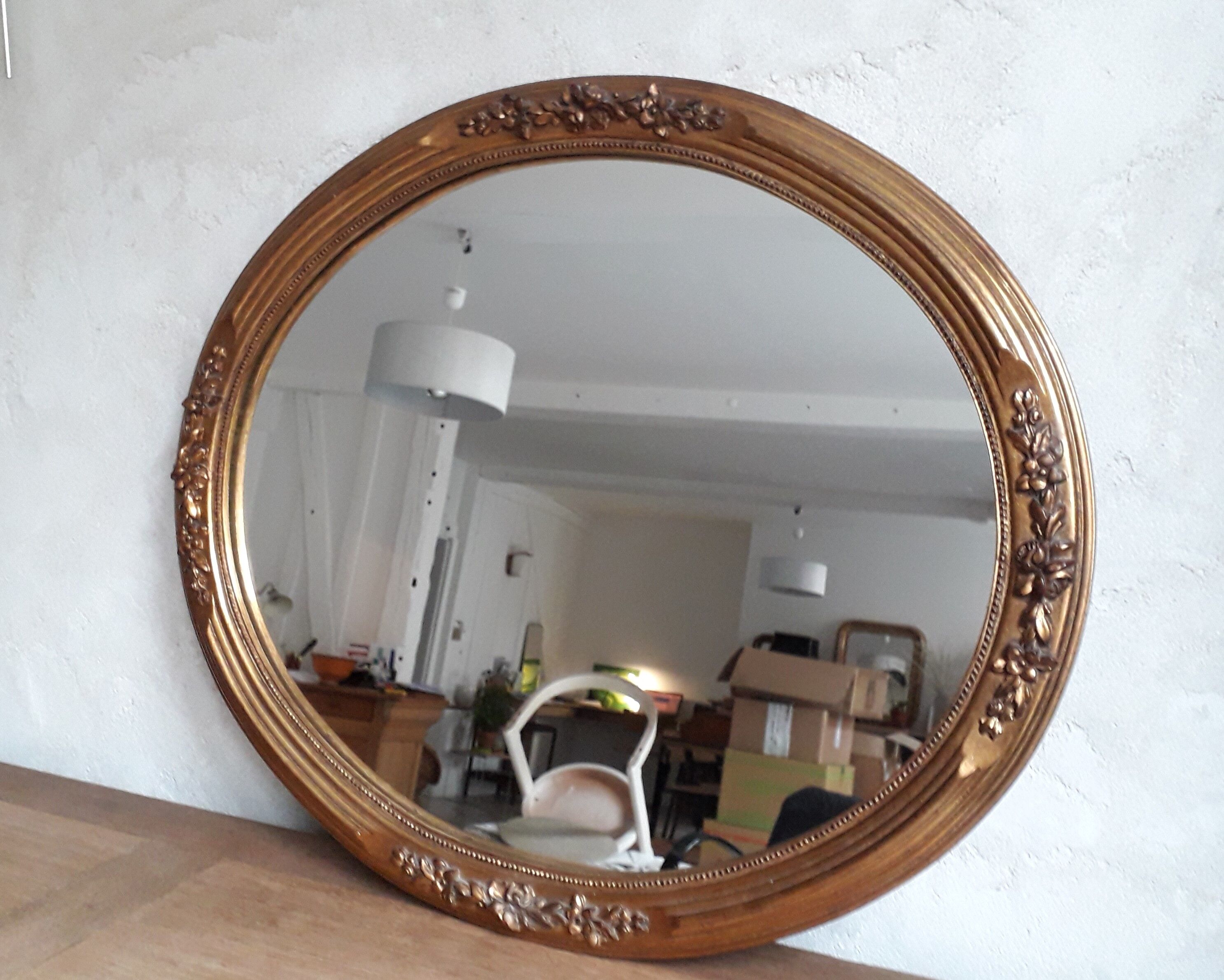 Golden mirror - 58x67cm