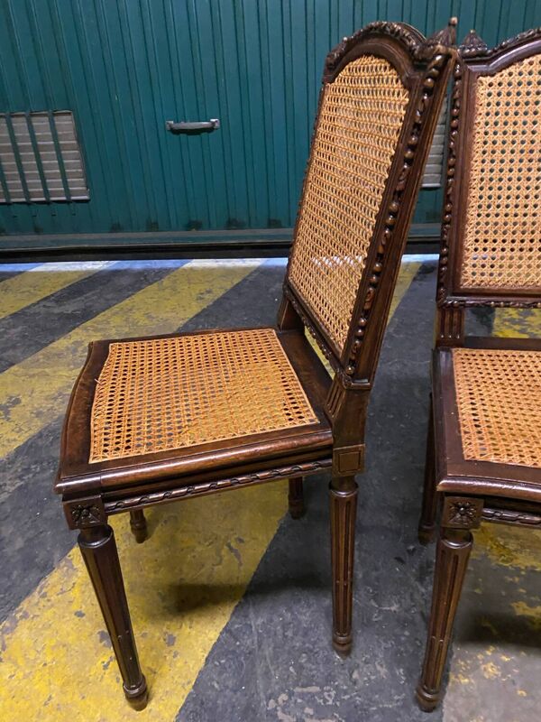 Chaises cannées style Louis 16