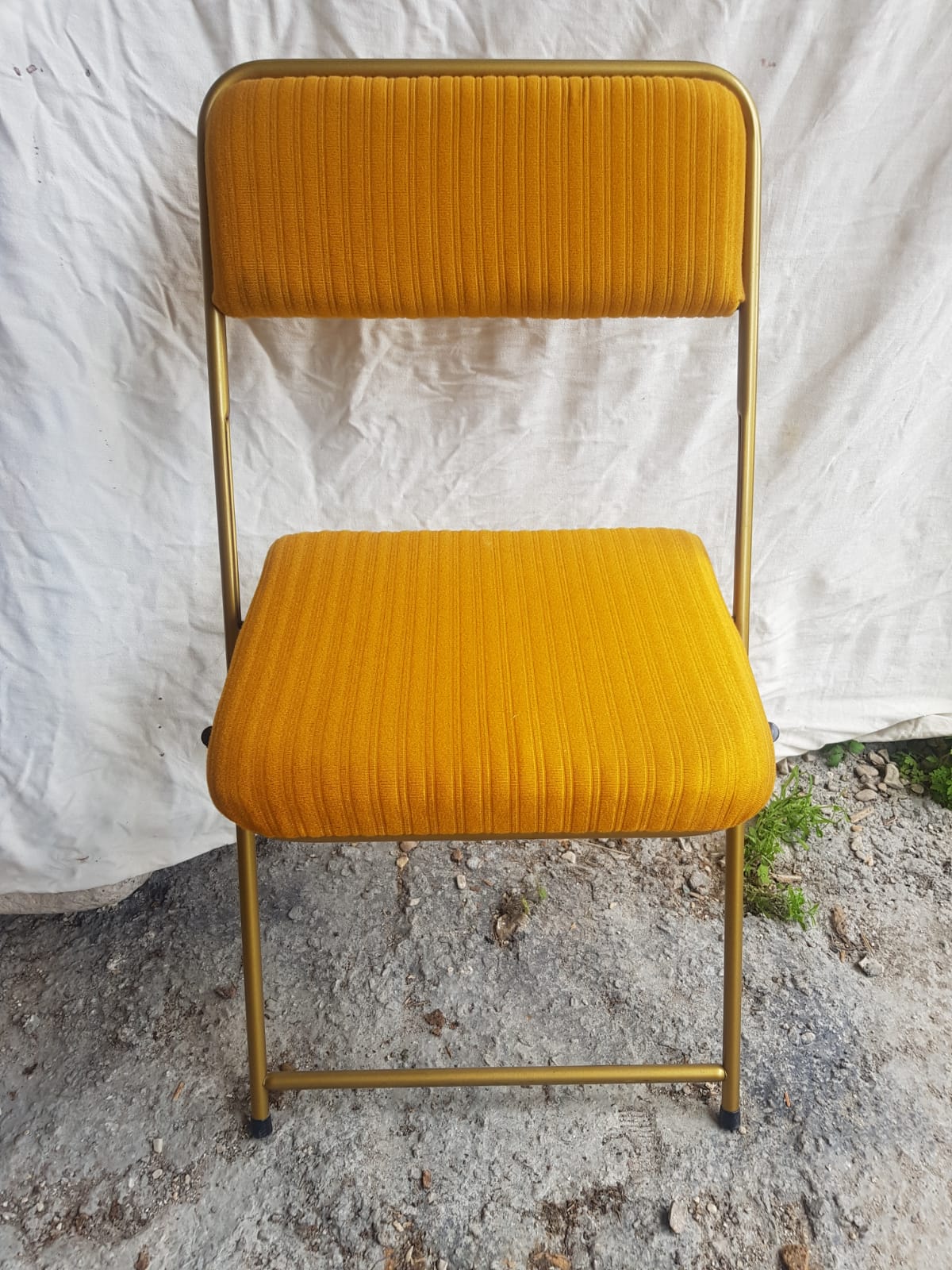 Old folding chair lafuma
