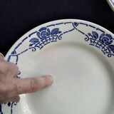 6 HBC Choisy le Roi earthenware dinner plates. Georgette model