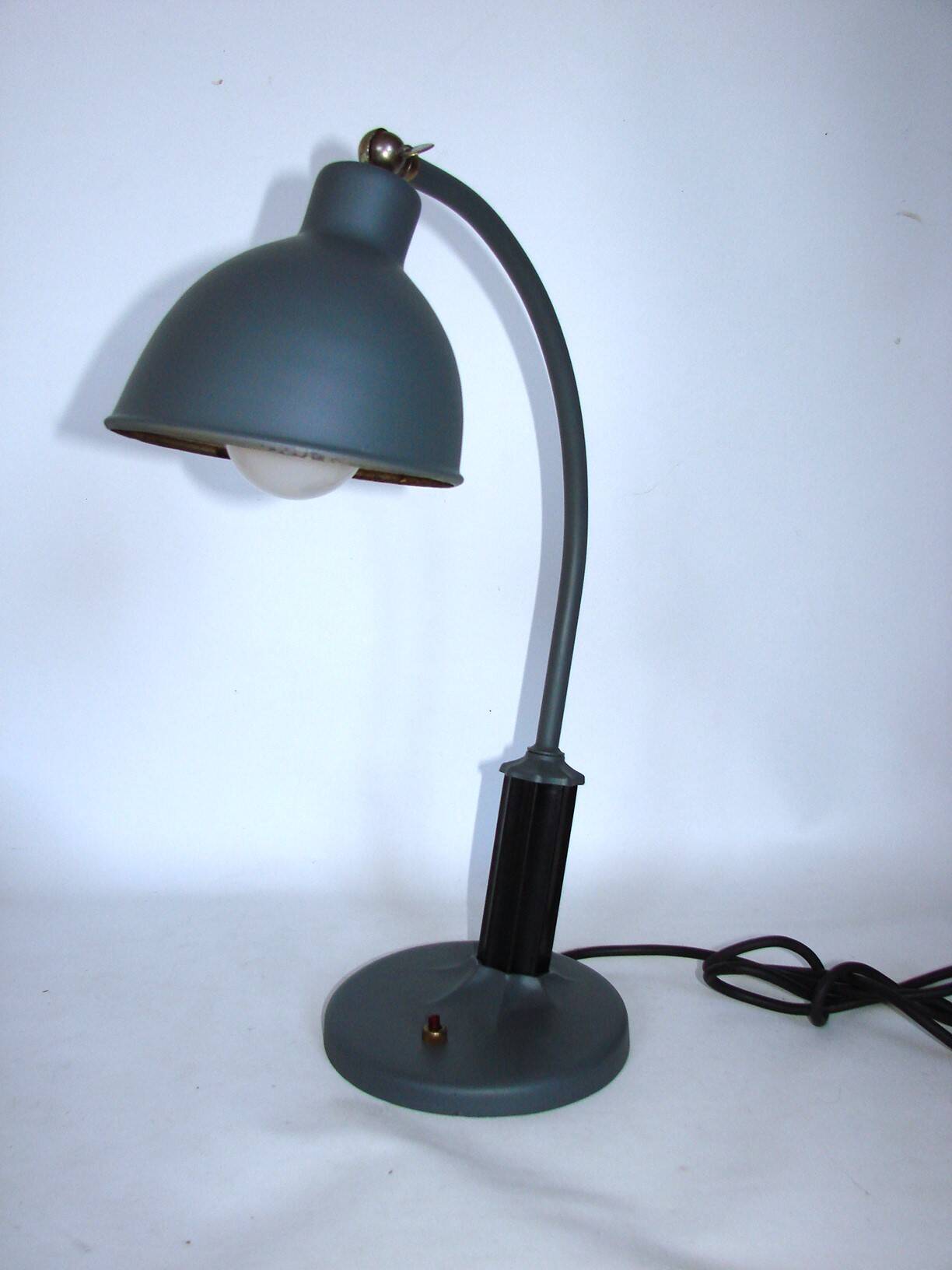 Bauhaus desk lamp, molitor christian dell 1930s