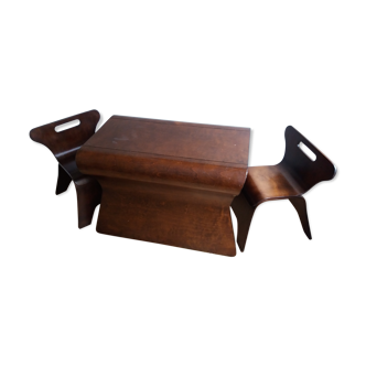 Table et deux chaises d'enfant bloom design studio