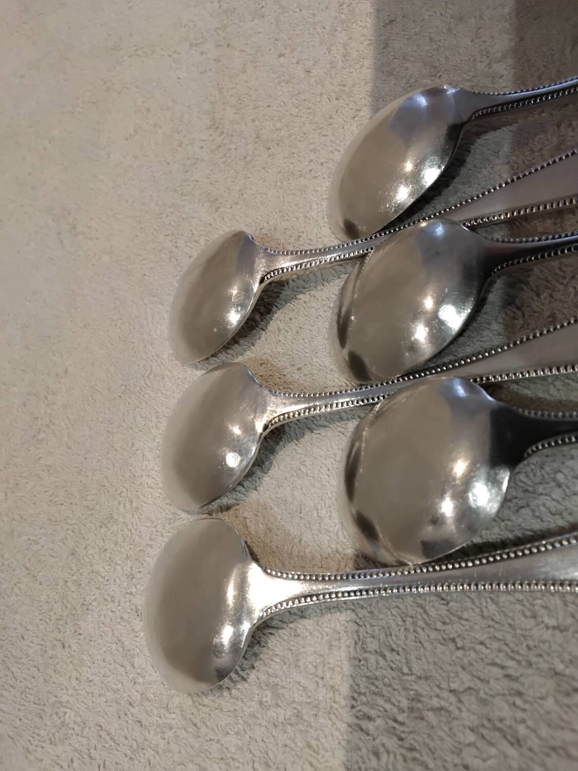 6 silver-plated ice cream scoops, goldsmith Frionnet, pearl decor