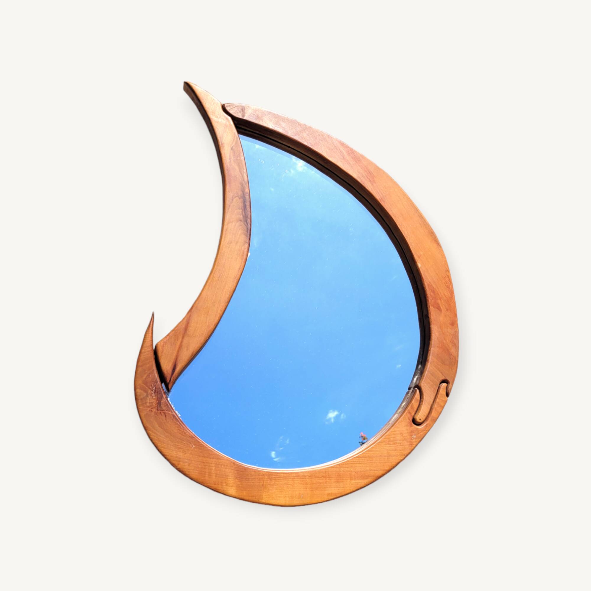 Free-form vintage mirror