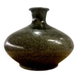Accolay ceramic vase