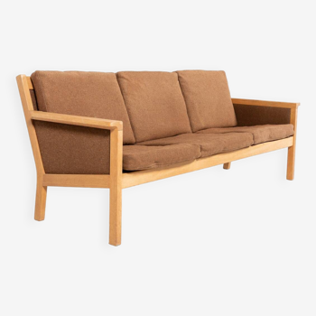 Canapé Mid-Century Hans Wegner modèle GE55 par Getama