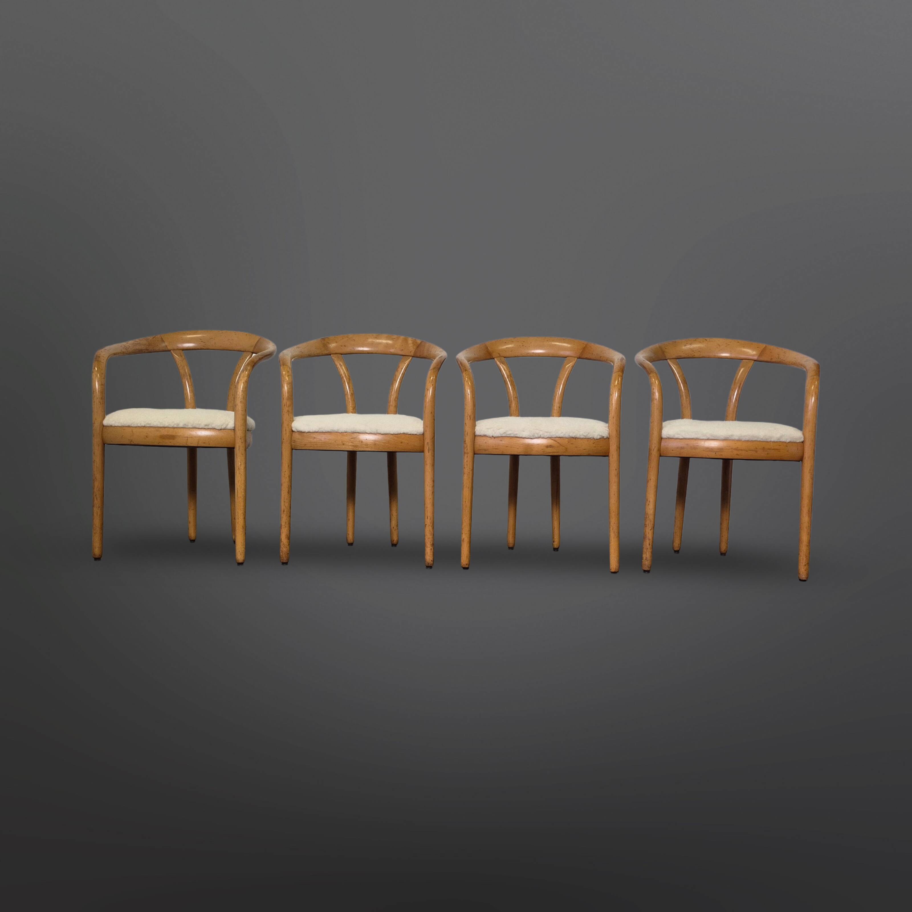 Ensemble de 4 chaises de salle à manger en bois et laine, Italie années 1970.