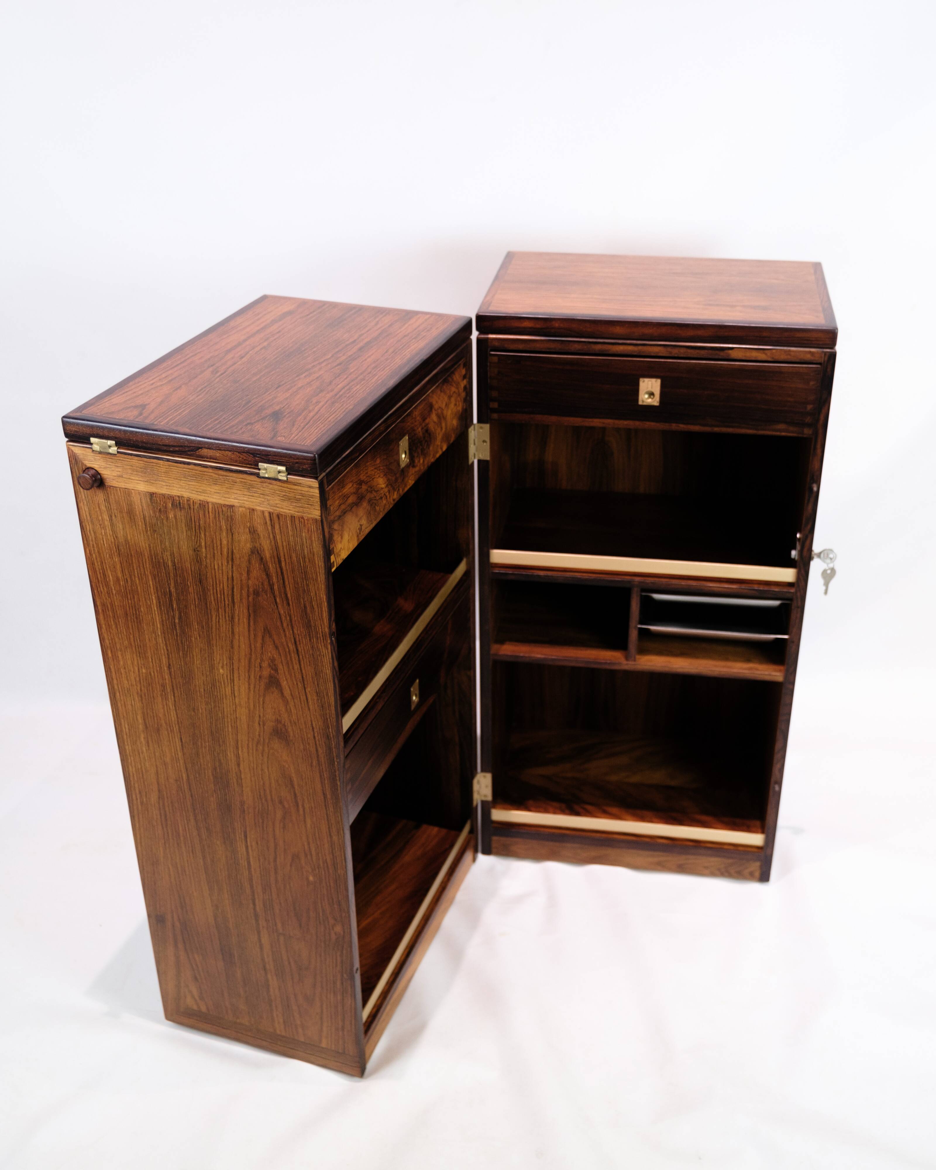 Captain´s Bar Made In Rosewood With wheels by Dyrlund From 1960s