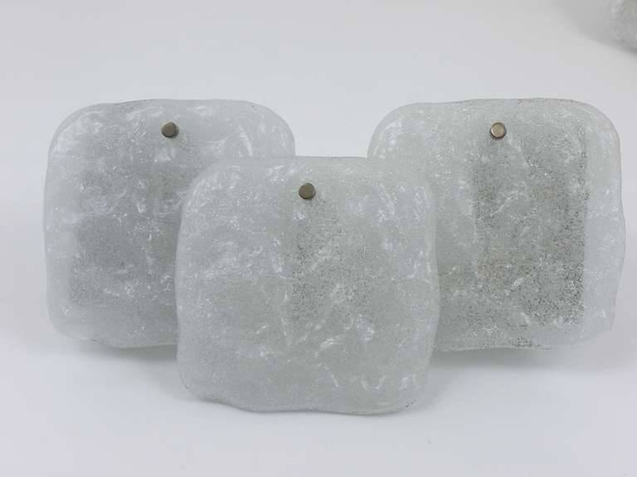 Up to 4 modern wall sconces Kalmar Vienna with frosted glass panels from the 1960s.